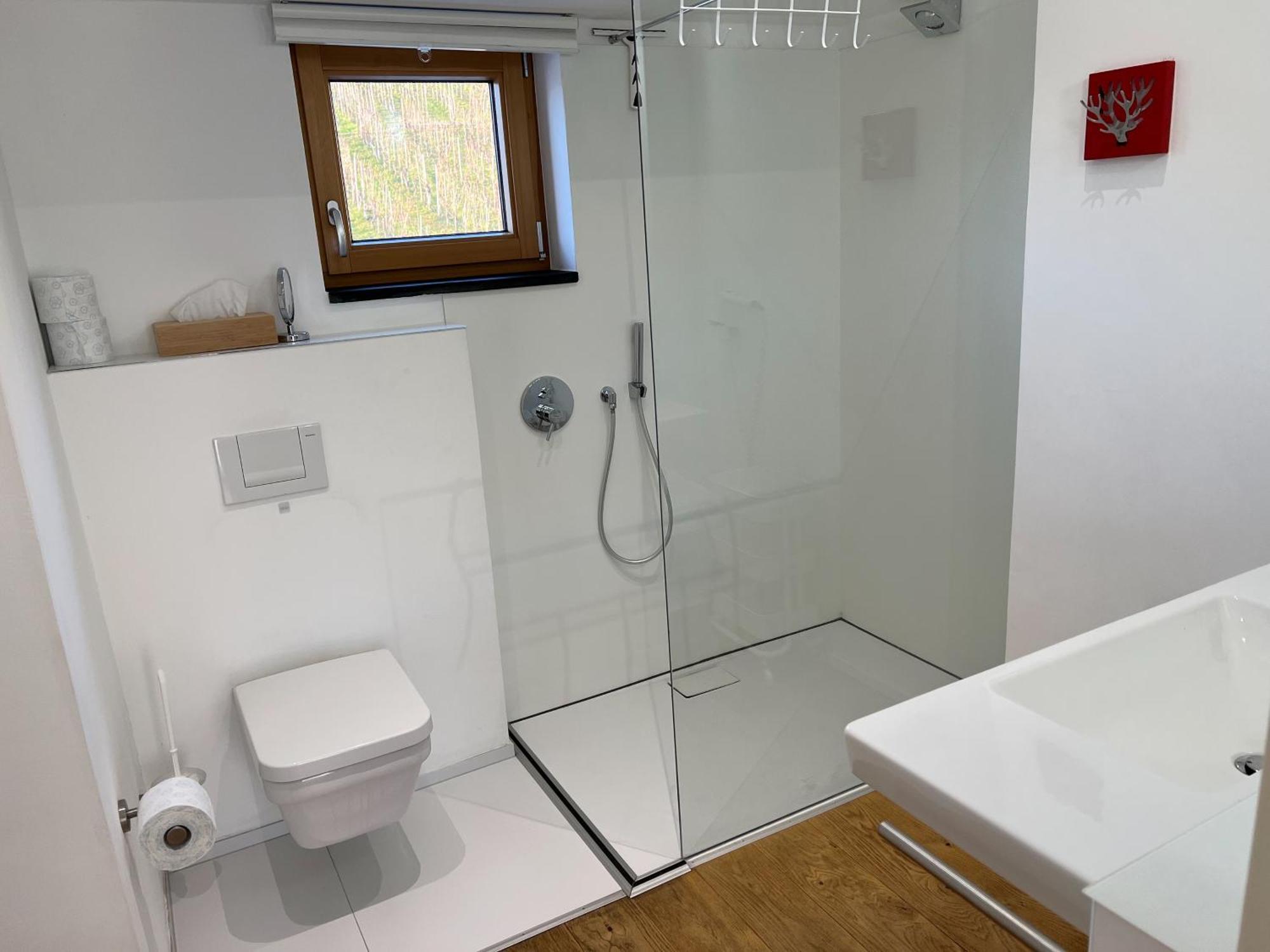 Weingut-aparthotel Olinger Hotel 5*