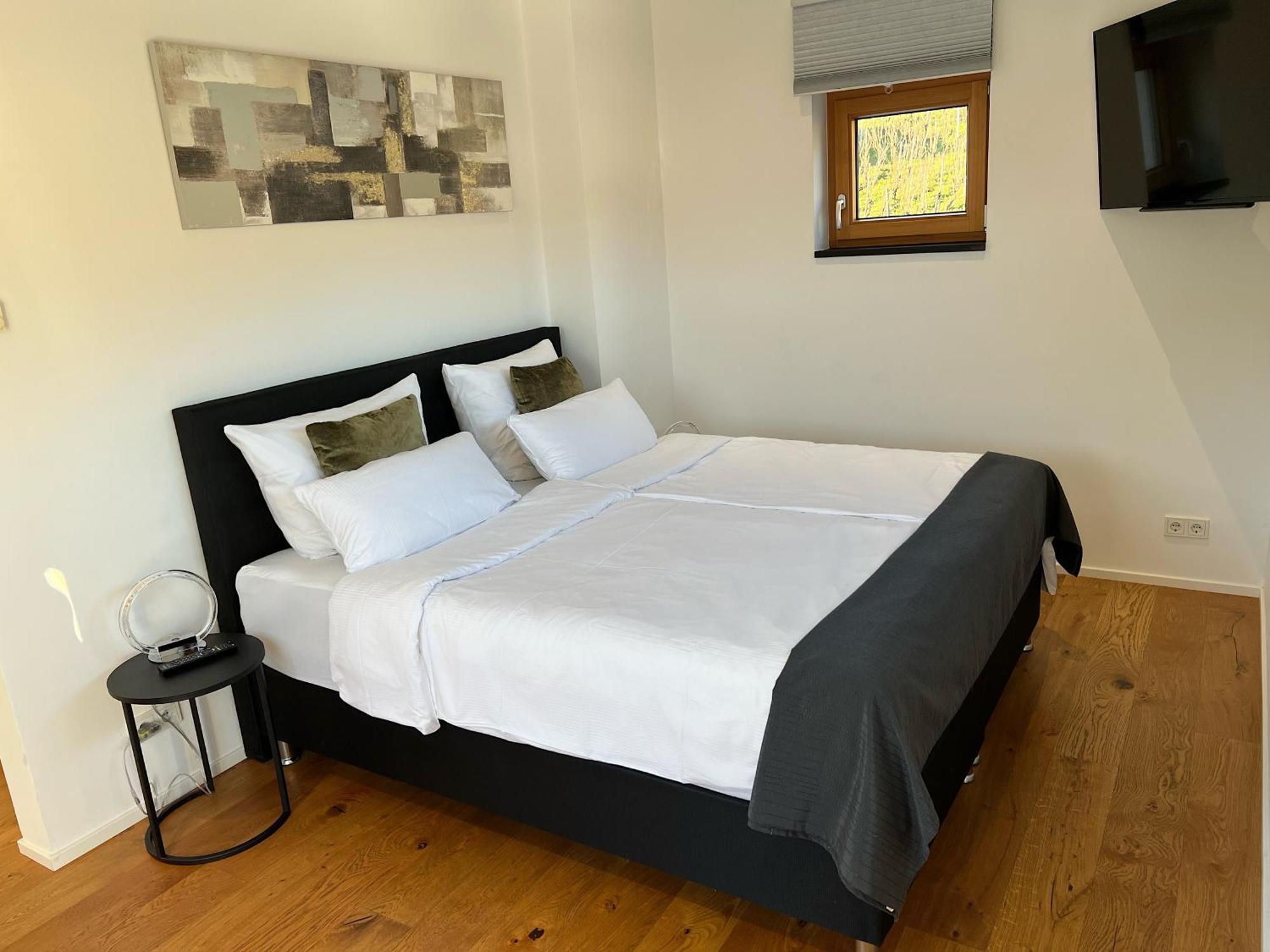 Hotel Weingut-aparthotel Olinger